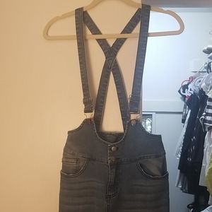 Cutest Jean Jumpsuit Ever!